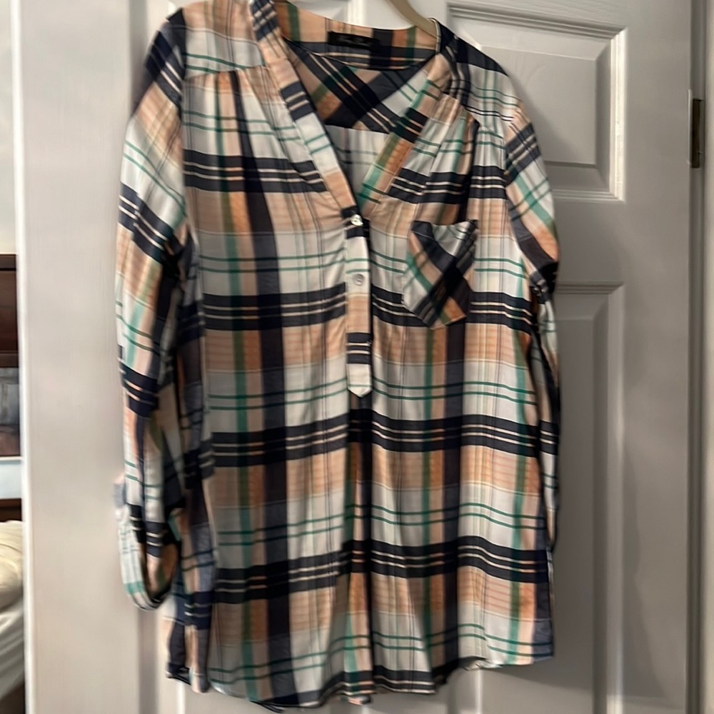 Cute VICI blouse